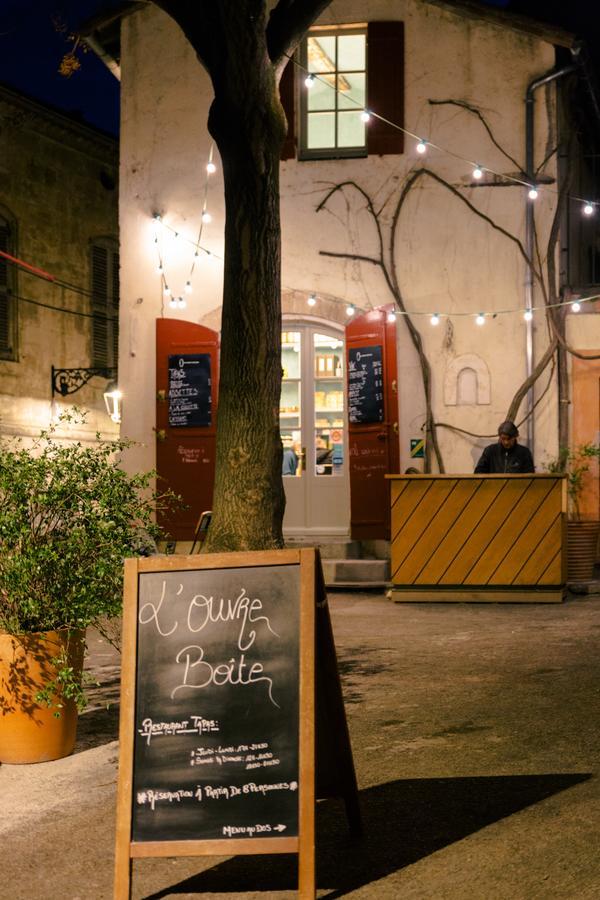Hotel Du Cloitre Arles Exterior foto