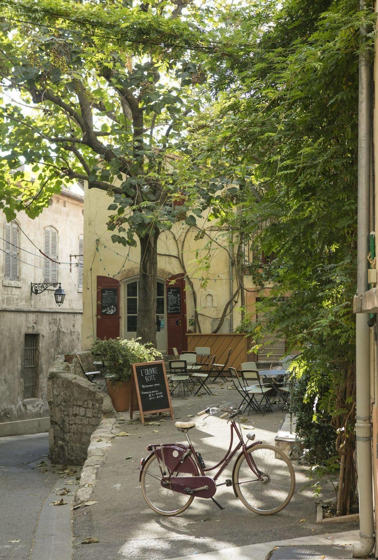 Hotel Du Cloitre Arles Exterior foto